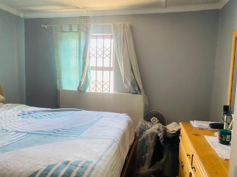 2 Bedroom Property for Sale in Harare Western Cape